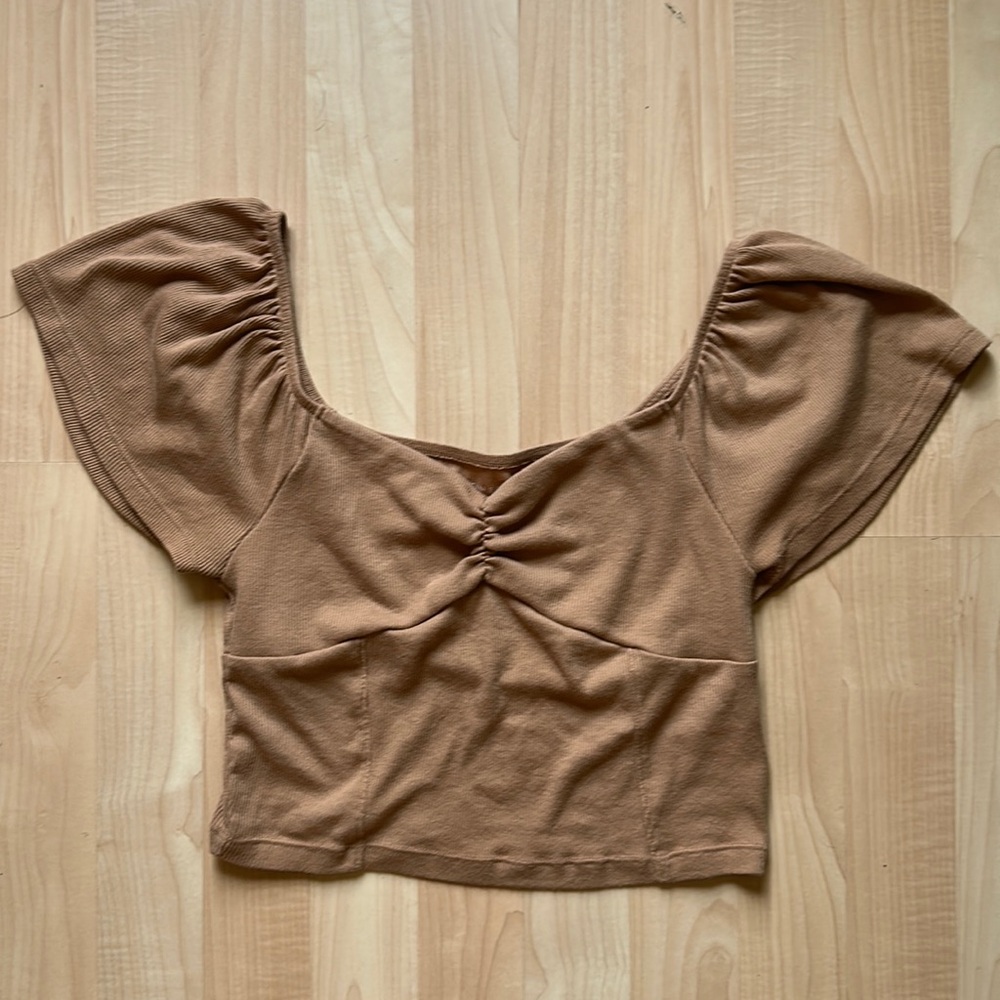 AE Crop Top